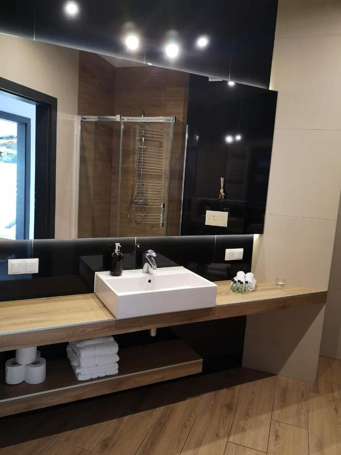 شقة Piotrków Trybunalski  في Apartament Reymonta Park المظهر الخارجي الصورة