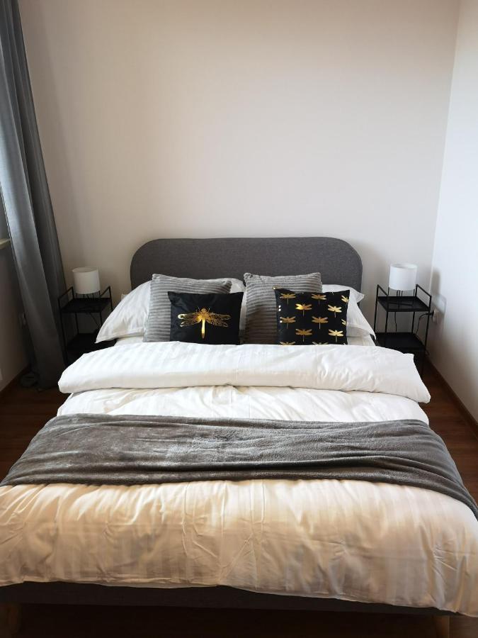 شقة Piotrków Trybunalski  في Apartament Reymonta Park المظهر الخارجي الصورة