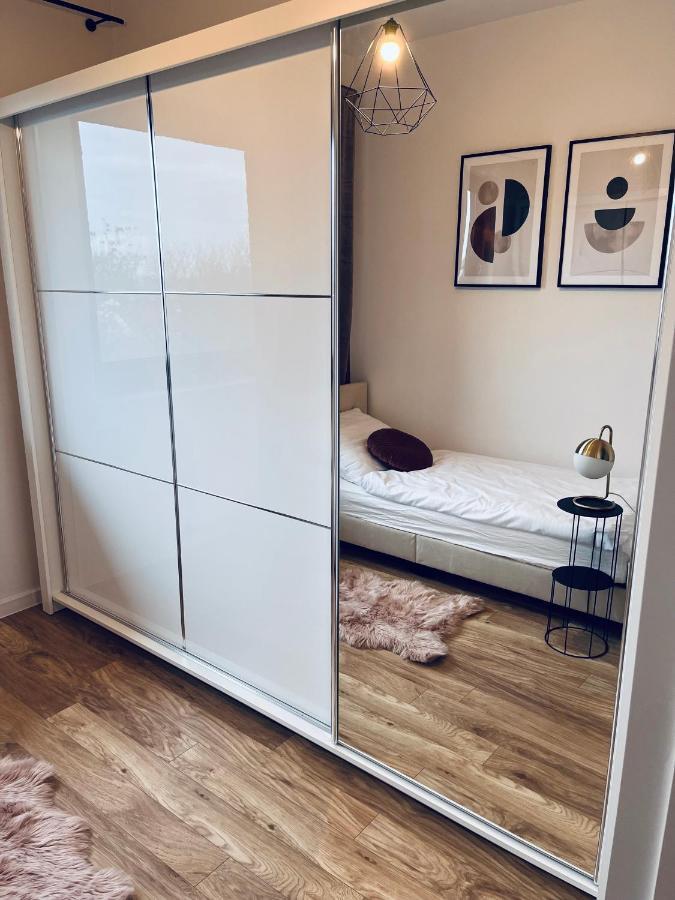 شقة Piotrków Trybunalski  في Apartament Reymonta Park المظهر الخارجي الصورة